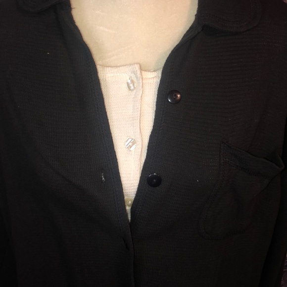 Button down shirt with attached undershirt - Picture 2 of 3